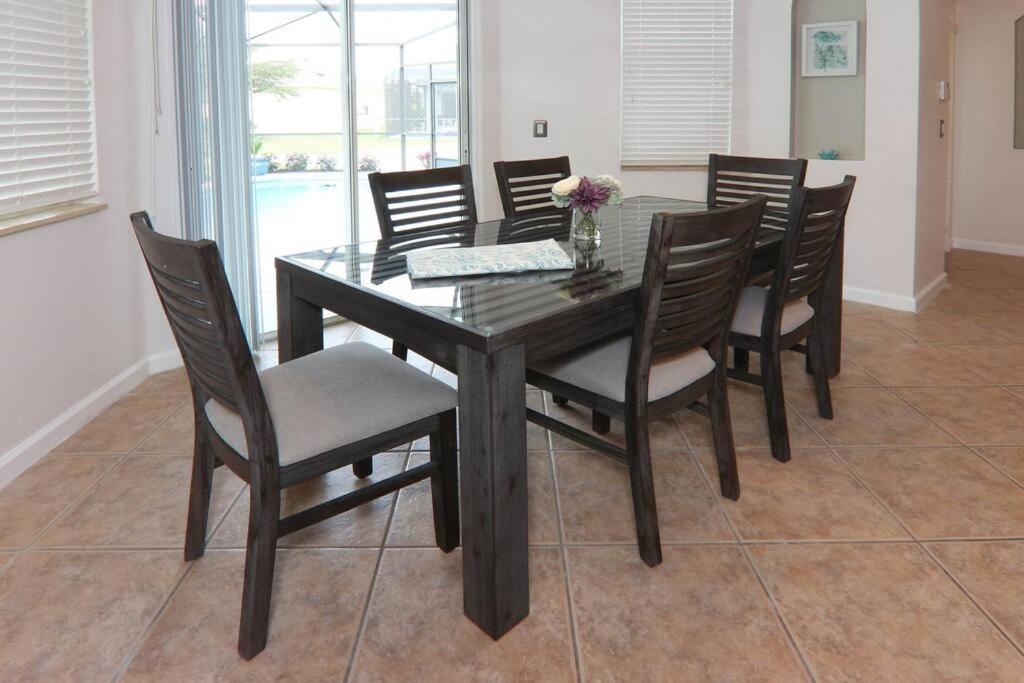 Great Value! - Private Pool. Disney Area 4/4 Кисими Екстериор снимка