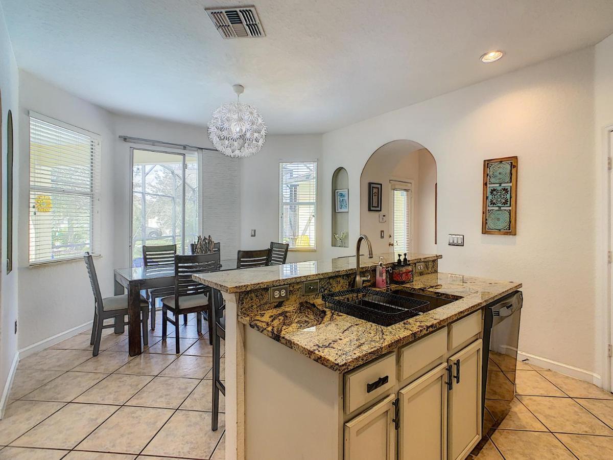 Great Value! - Private Pool. Disney Area 4/4 Кисими Екстериор снимка