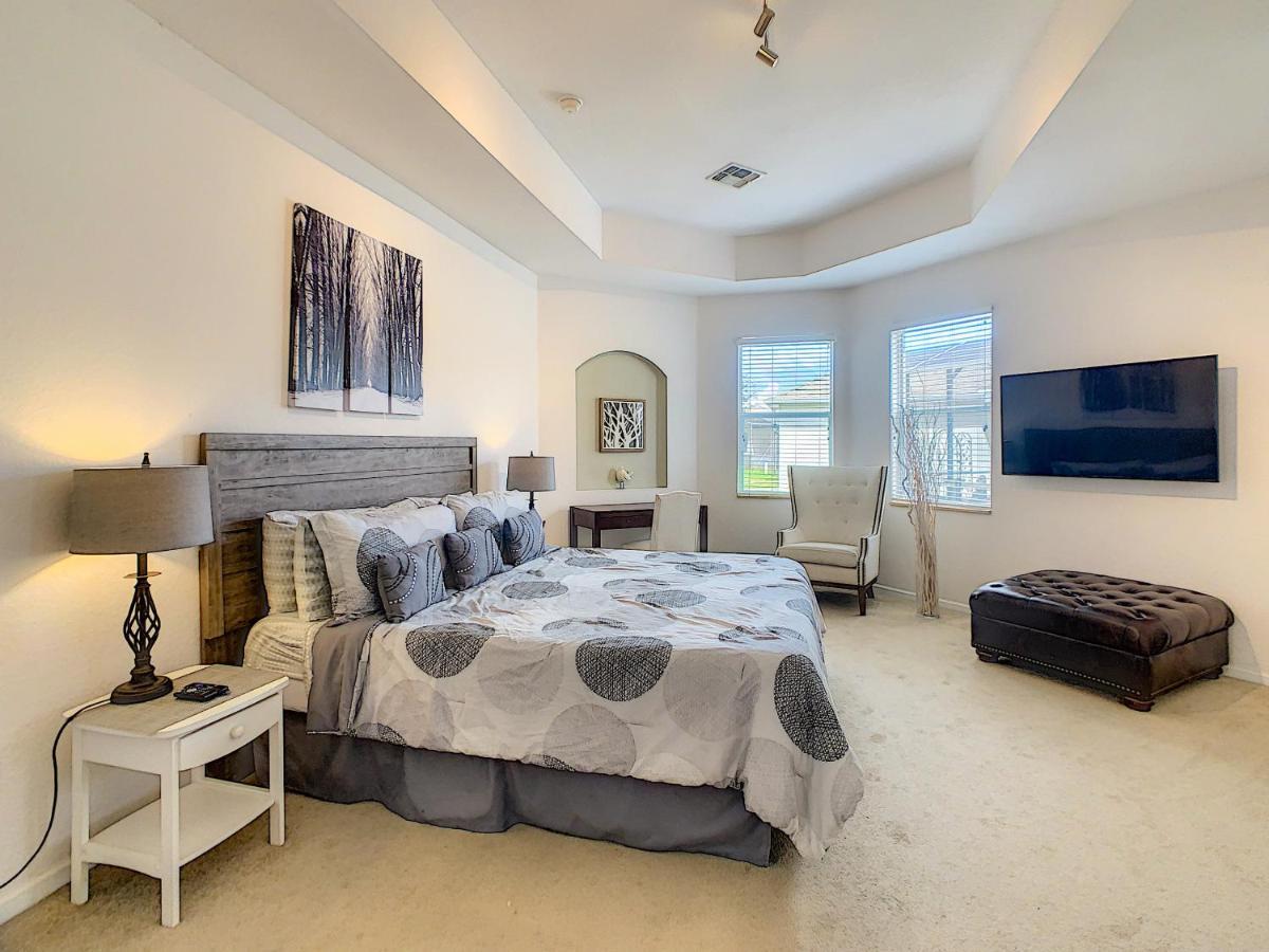 Great Value! - Private Pool. Disney Area 4/4 Кисими Екстериор снимка